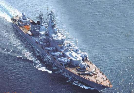 乌克兰政府5日决定出售"乌克兰"号导弹巡洋舰,定价为6亿美元