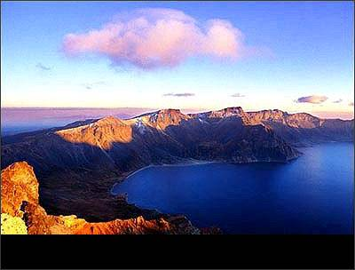 长白山香烟_印尼火山爆发 2017_长白山火山爆发周期