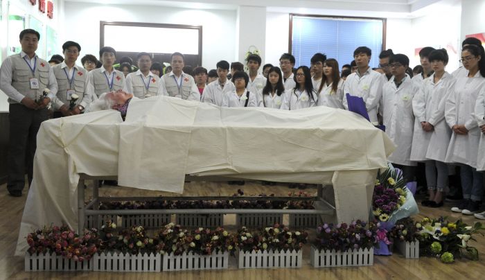 美国老人牧琳爱将遗体捐献给中国医学事业(图)