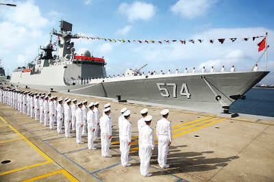自研新型导弹护卫舰三亚舰加入战斗序列