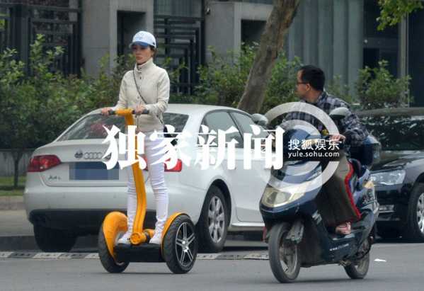 平衡车视频恶搞,平衡车视频
