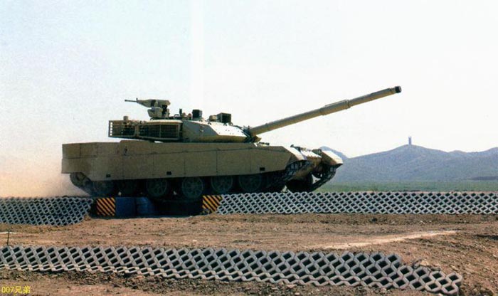中國VT-4外銷主戰坦克最新猛照