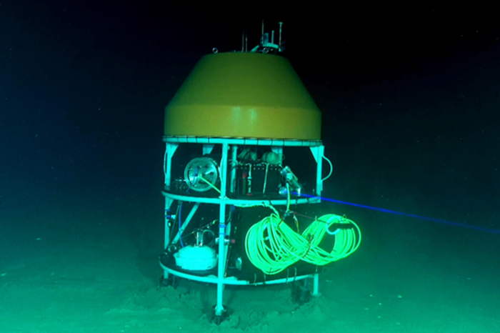 我国成功布设“海底实验站”