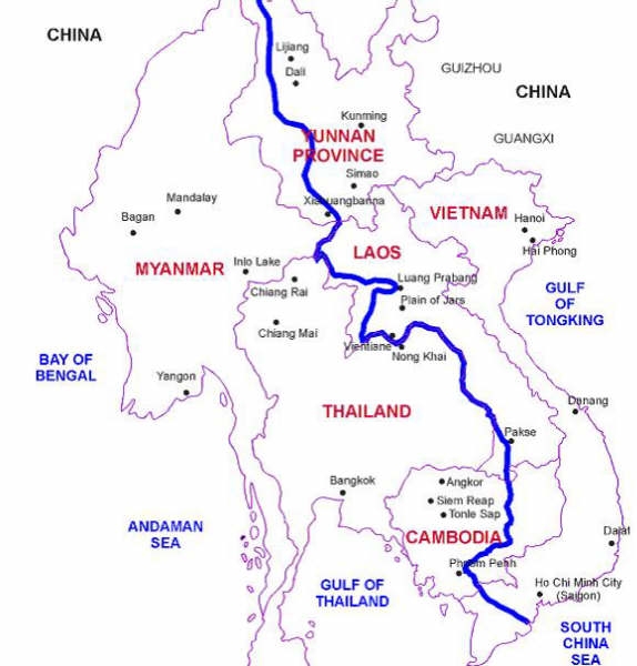 湄南河流向图片